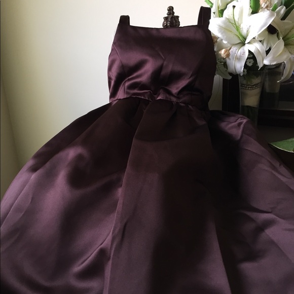 David’s Bridal Truffle Flower Girl’s Dress Size 4 - Picture 11 of 13